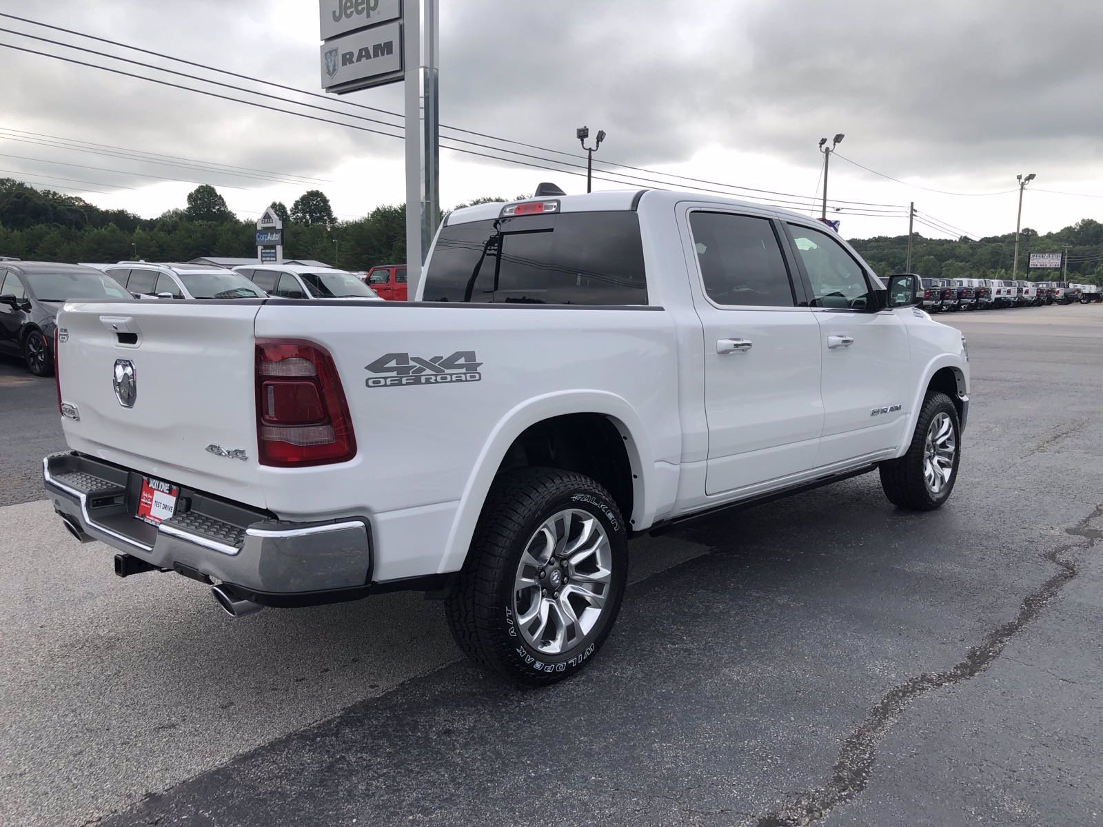 New 2020 RAM 1500 Longhorn 4×4 Crew Cab