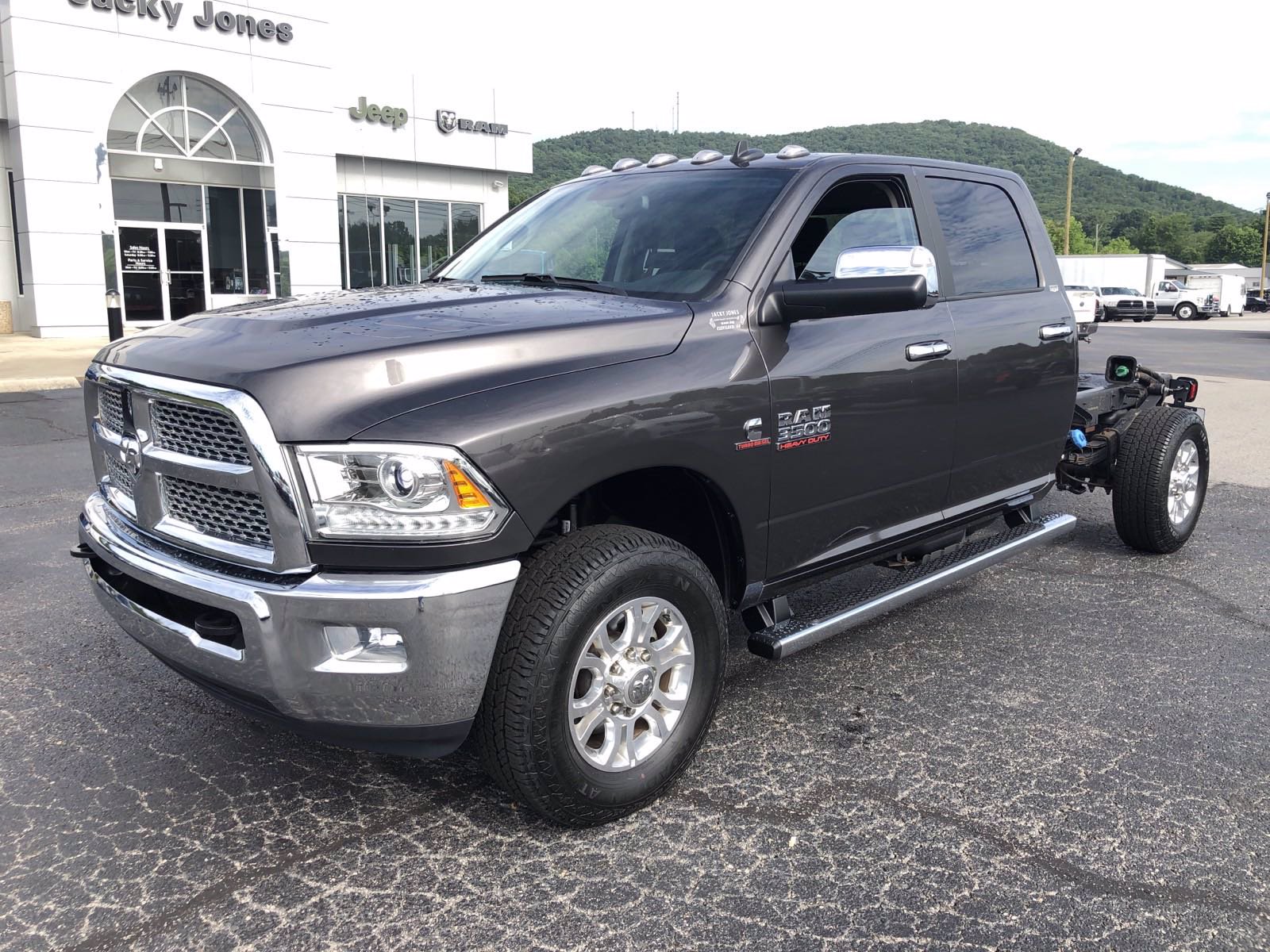 Pre-Owned 2018 Ram 3500 Chassis Cab Laramie With Navigation